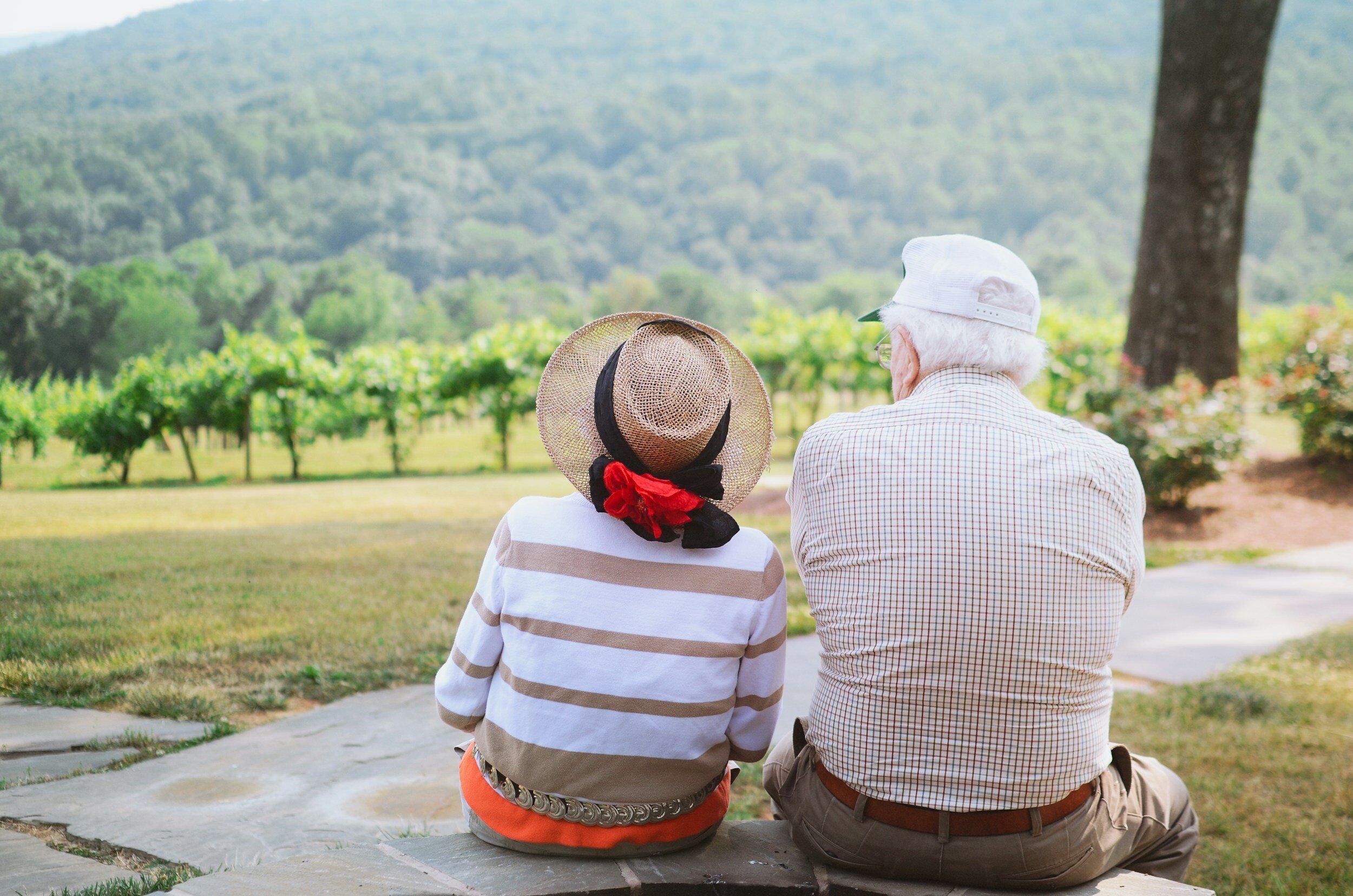 Four Steps to Begin Co-managing Your Aging Parents’ Finances